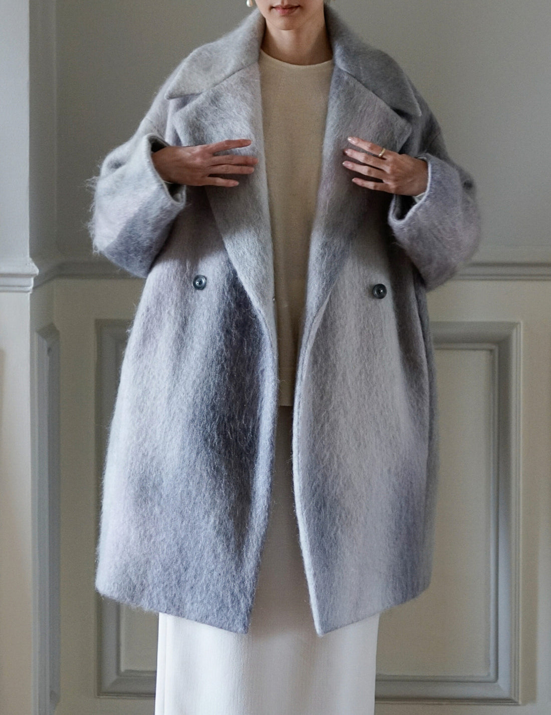 Manteau croisé en mohair teint en dégradé ・Gris
