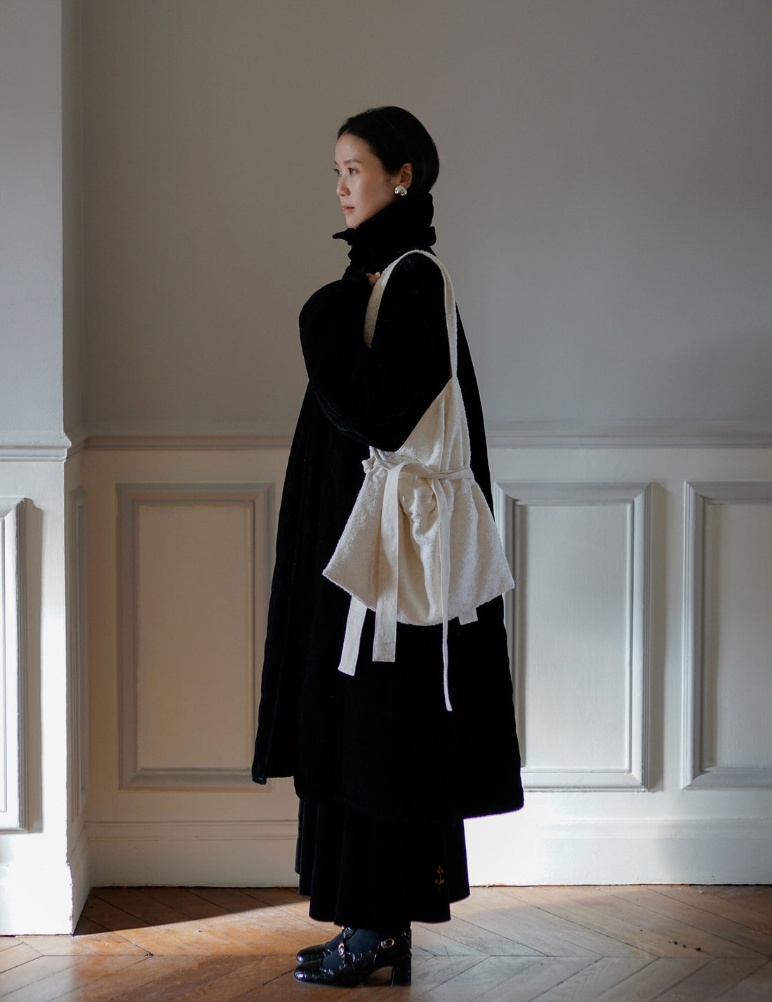 COSMIC WONDER | Arabesque Silk Wool Jacquard Shoulder Bag