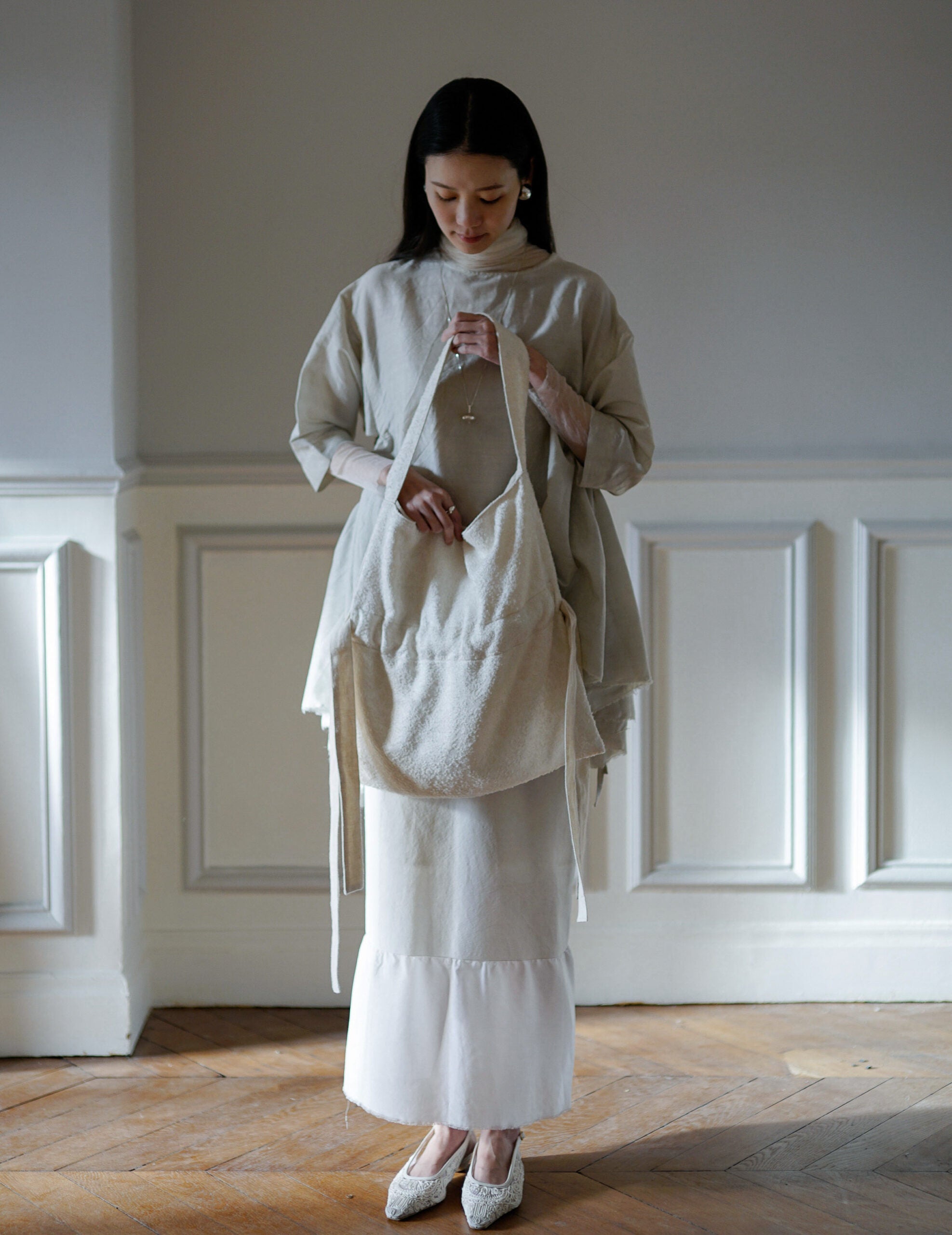 COSMIC WONDER | Arabesque Silk Wool Jacquard Shoulder Bag