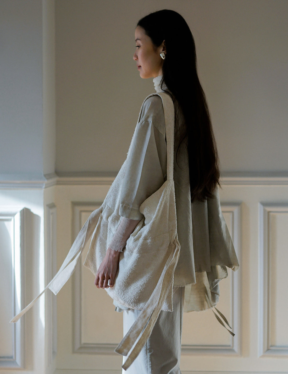 COSMIC WONDER | Arabesque Silk Wool Jacquard Shoulder Bag