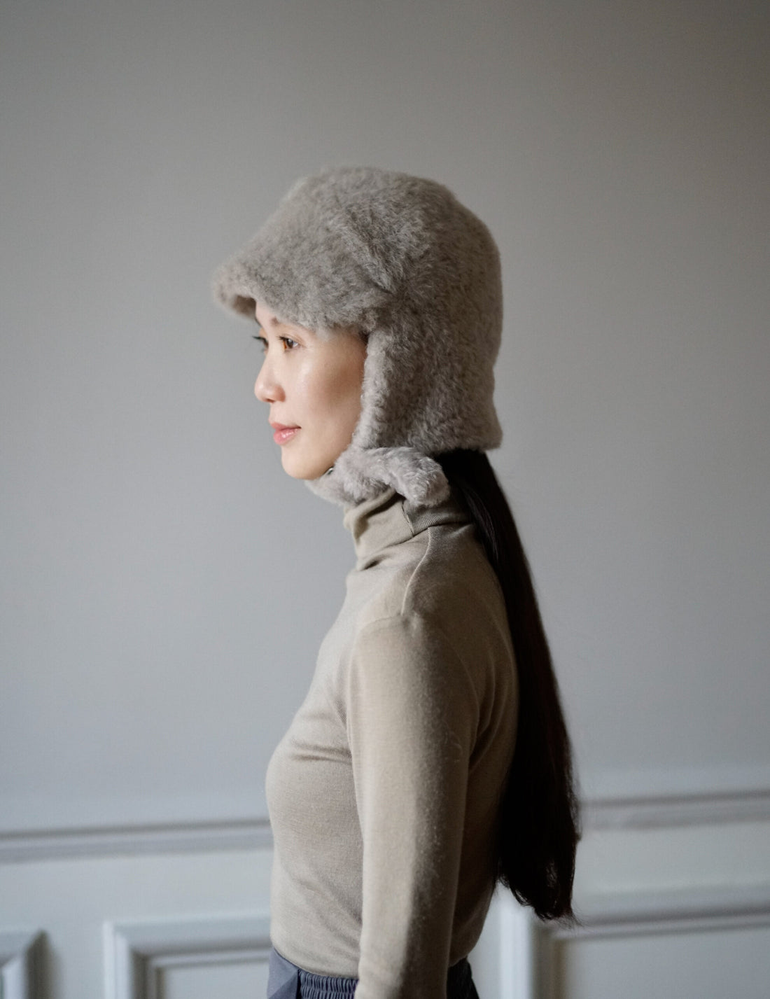 Mark Kenly Domino Tan ｜ Angelique Shearling Hat