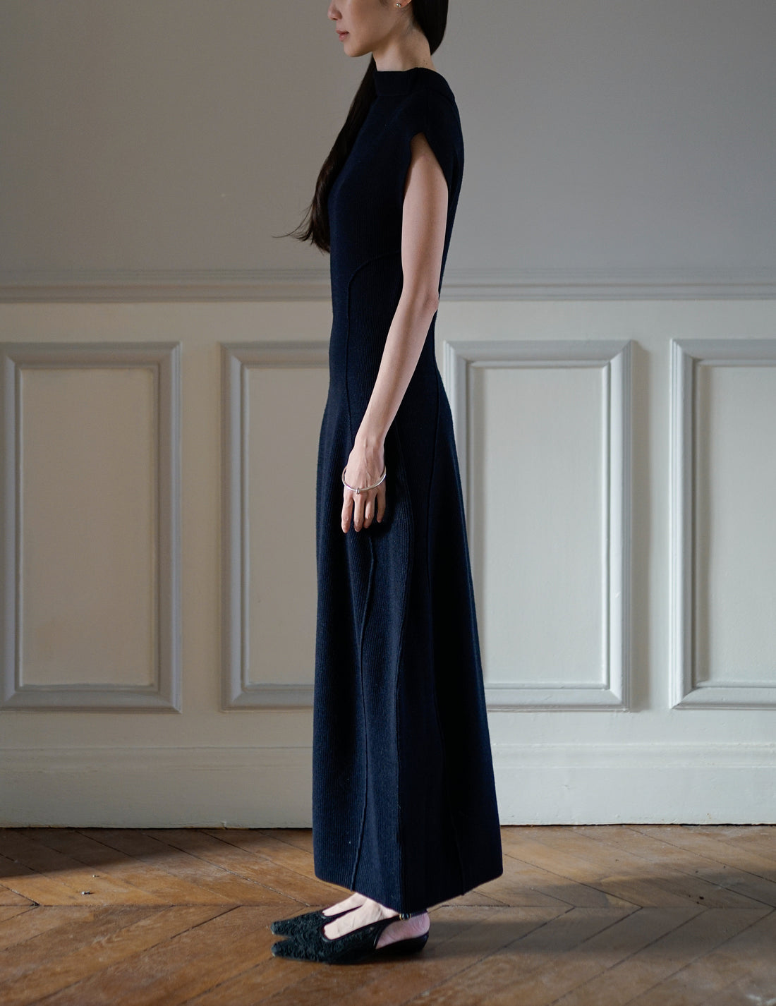 Mark Kenly Domino Tan | Karlina Knit Dress・Navy