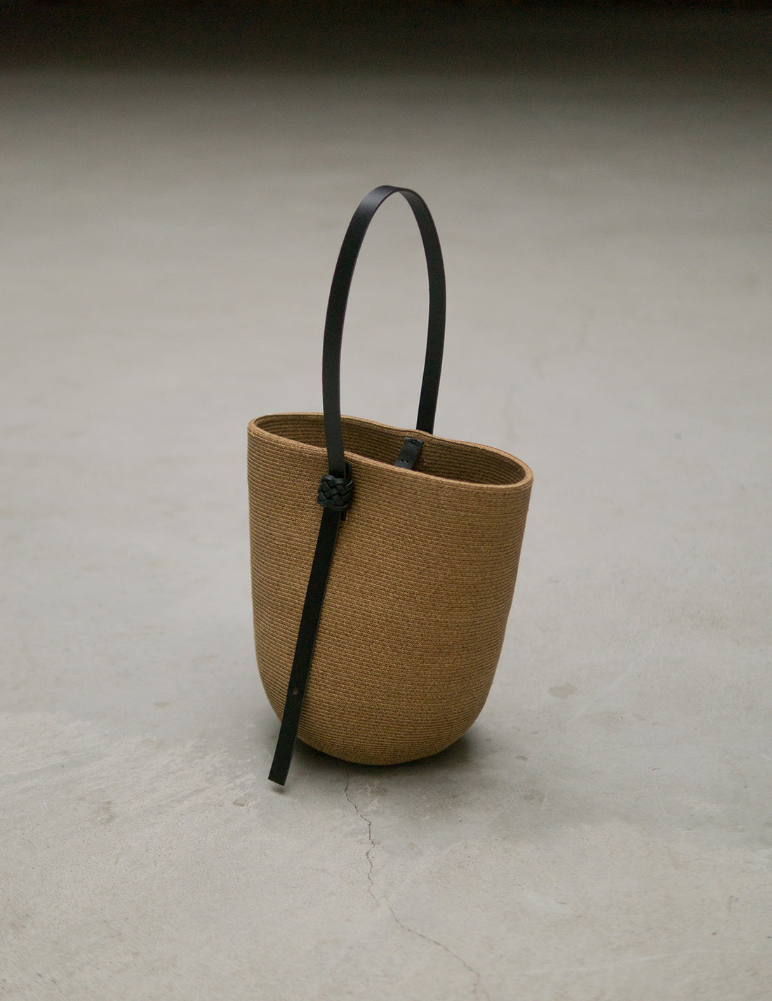 KAMARO’AN | Koreng Bucket Bag