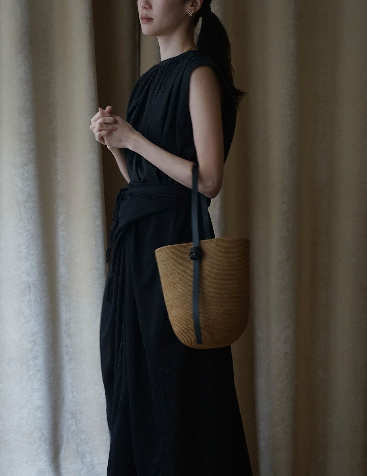 Koreng Bucket Bag