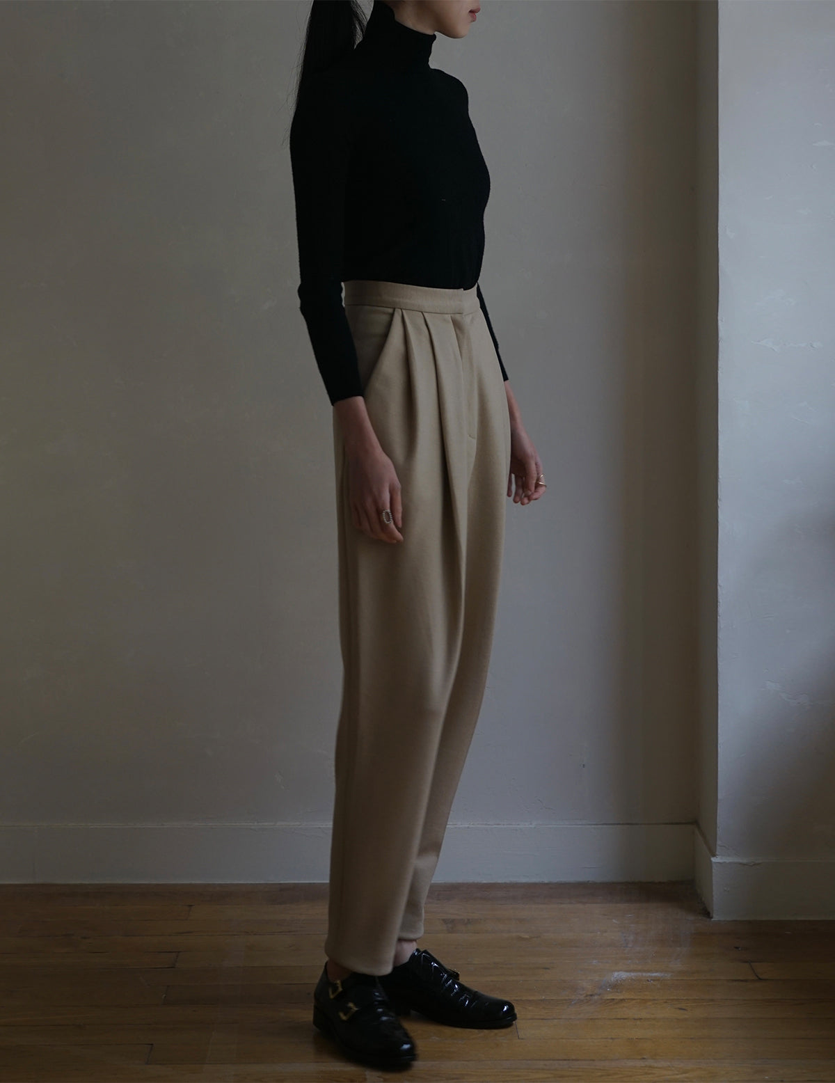 Punto Beige Trousers