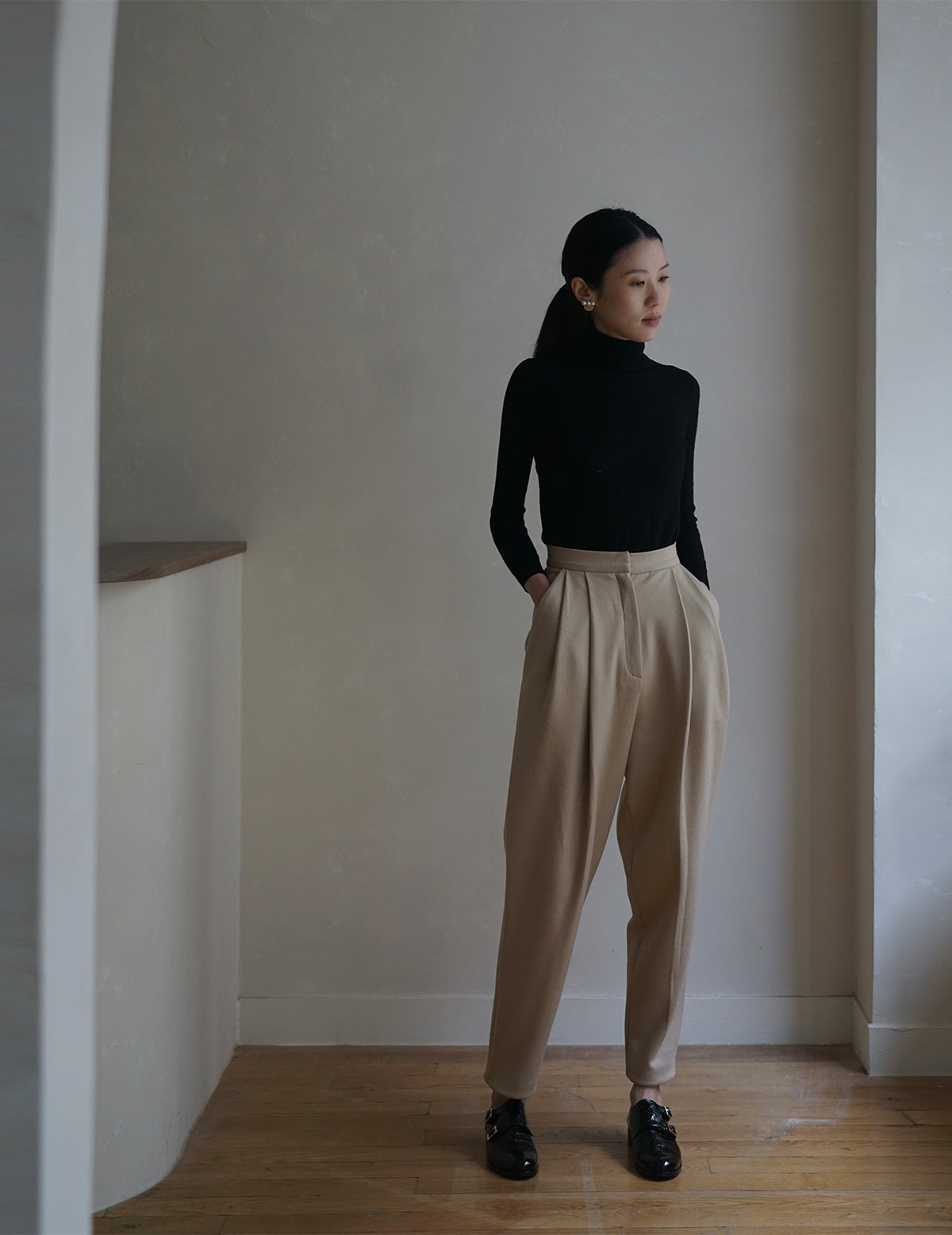 Punto Beige Trousers