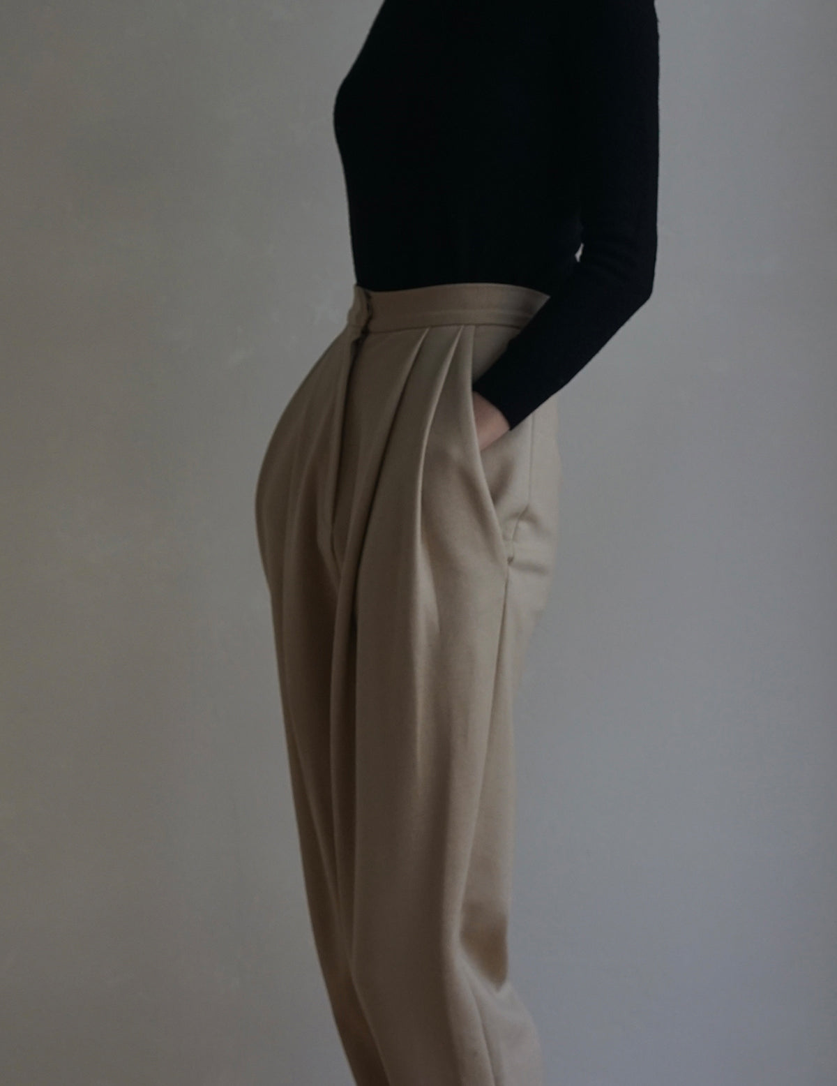 Punto Beige Trousers