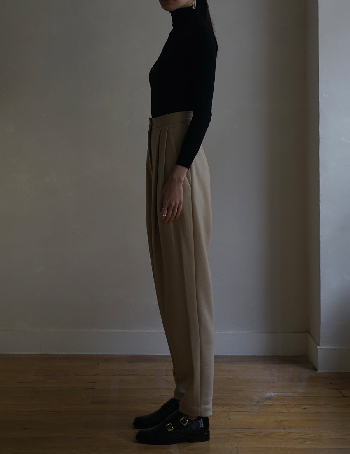 Punto Beige Trousers