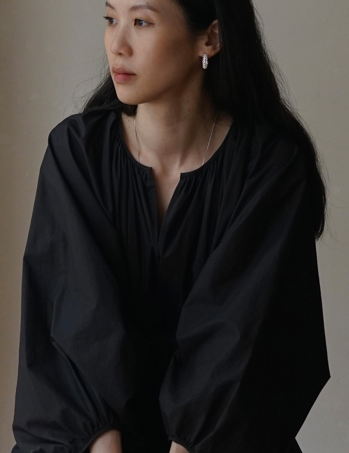 Créoles Mizuhiki de petite taille au quotidien