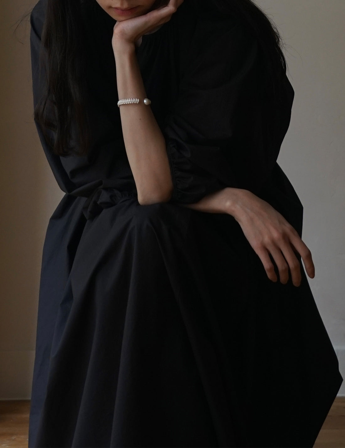 MIRIT | Mizuhiki & Pearl Cuff Bangle WH