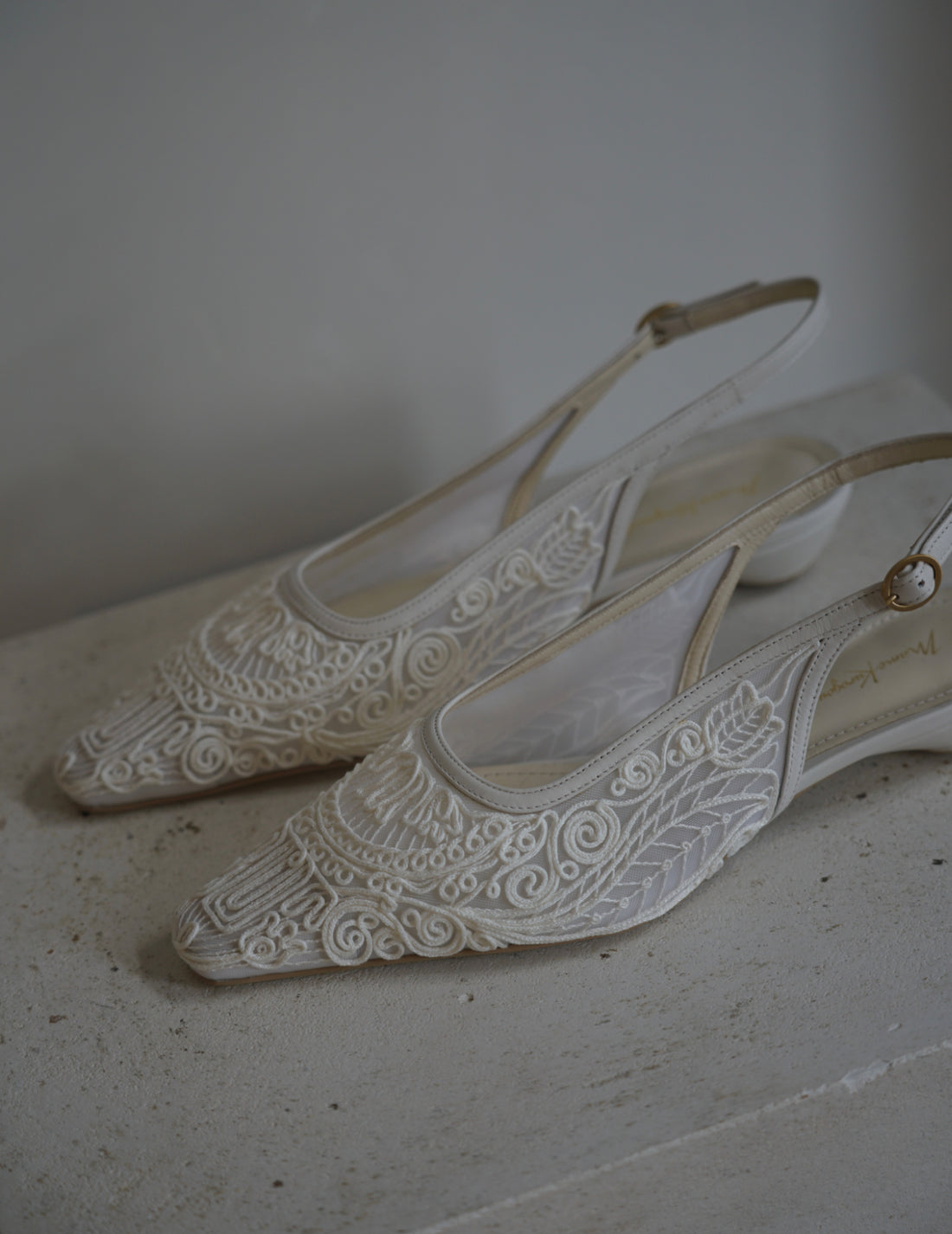 Mame Kurogouchi | Cording Embroidery Sling Back Heels．White