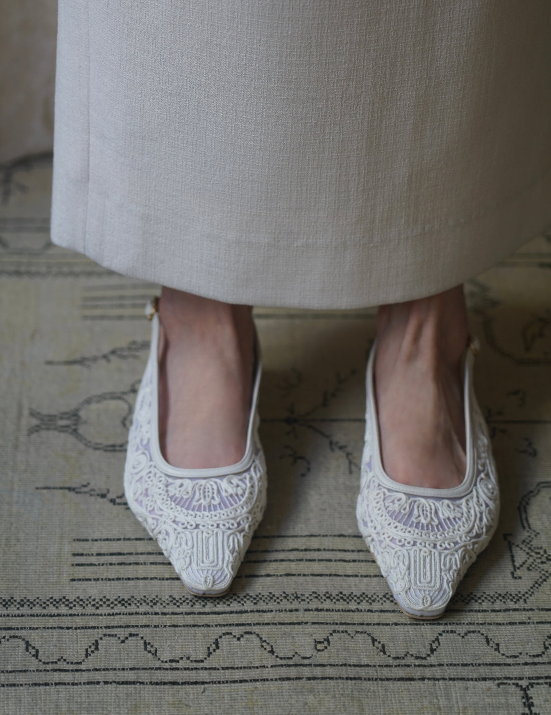 Mame Kurogouchi | Cording Embroidery Sling Back Heels．White