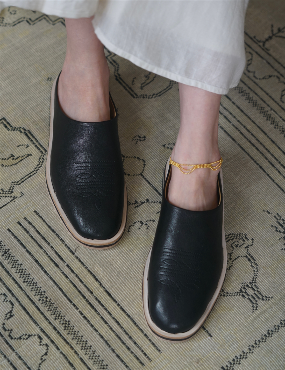 SESA | Phoenix Mule・Licorice