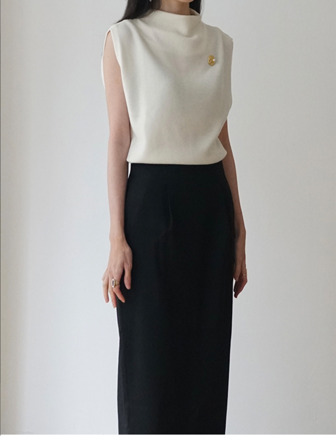 Sun Yu Hong | Edith Skirt・Black