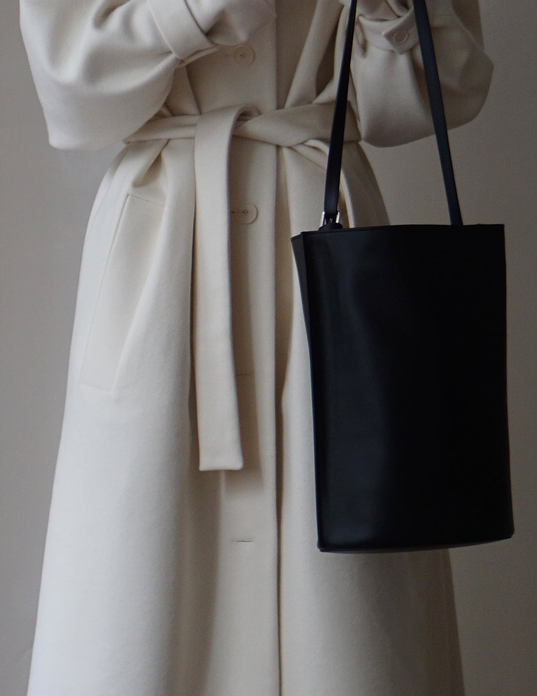 UP TO YOU ANTHOLOGY | Cylinder Bag - Black