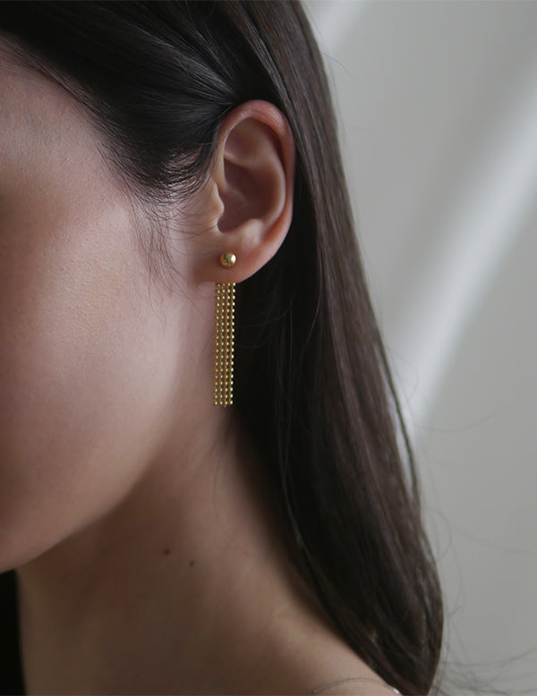 Boucle d'oreille à chaîne pliante