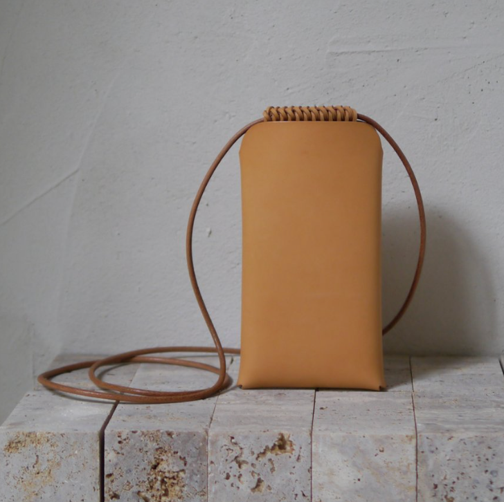 Woven Iphone Pouch・Natural