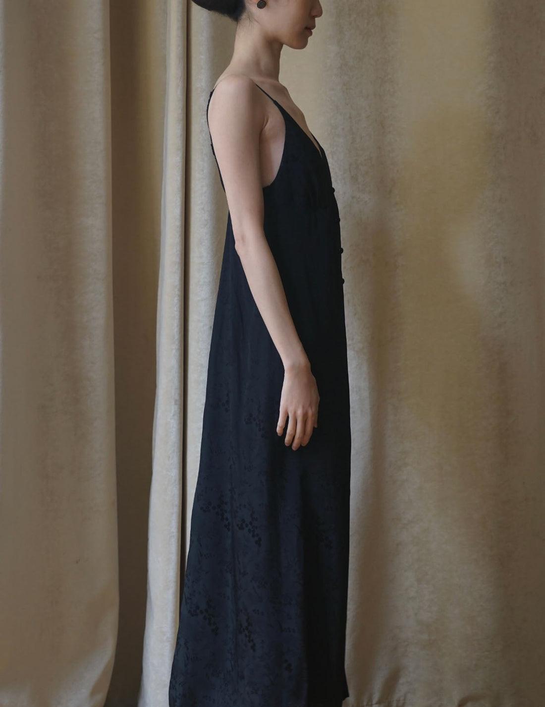 MAME KUROGOUCHI | Floral Jacquard Camisole Dress・Black