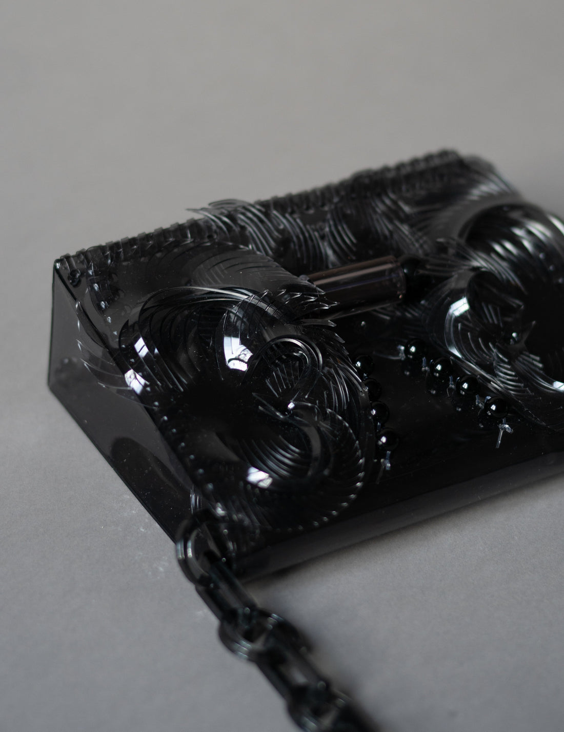 MAME KUROGOUCHI | Transparent Sculptural Mini Chain Bag・Black