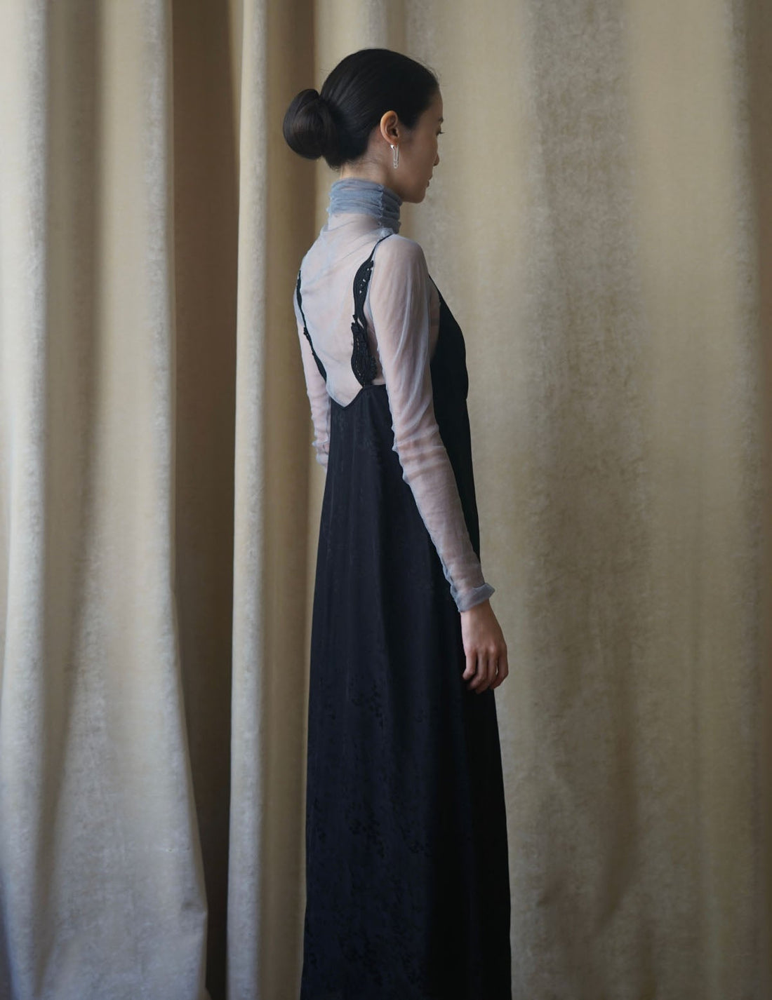 MAME KUROGOUCHI | Floral Jacquard Camisole Dress・Black