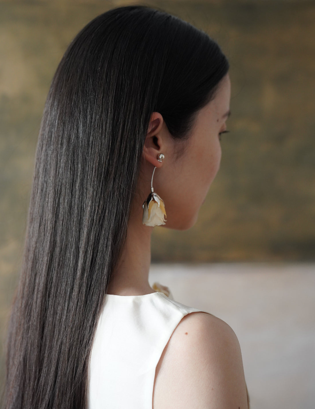 Pale Yellow Rose Earring