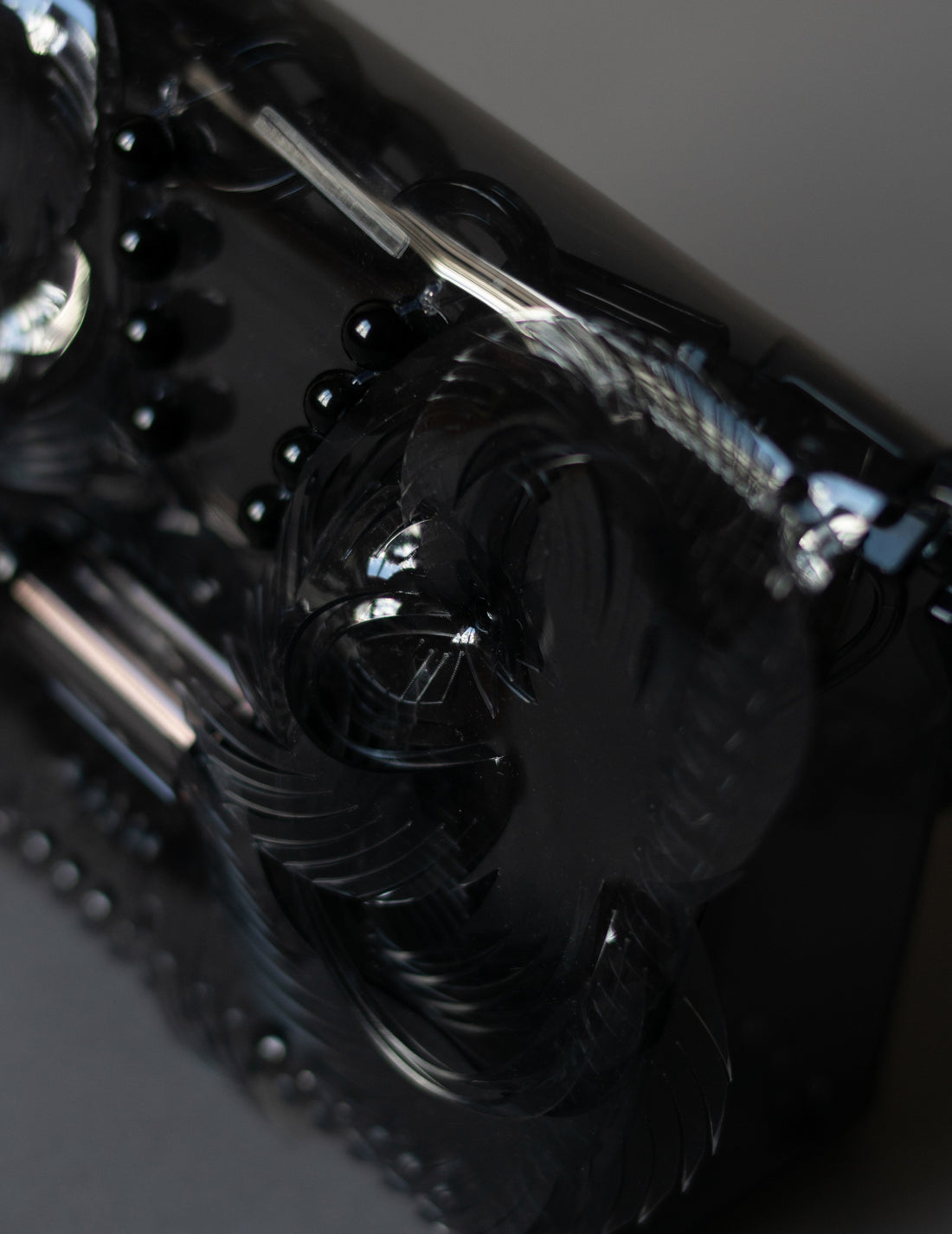 MAME KUROGOUCHI | Transparent Sculptural Mini Chain Bag・Black