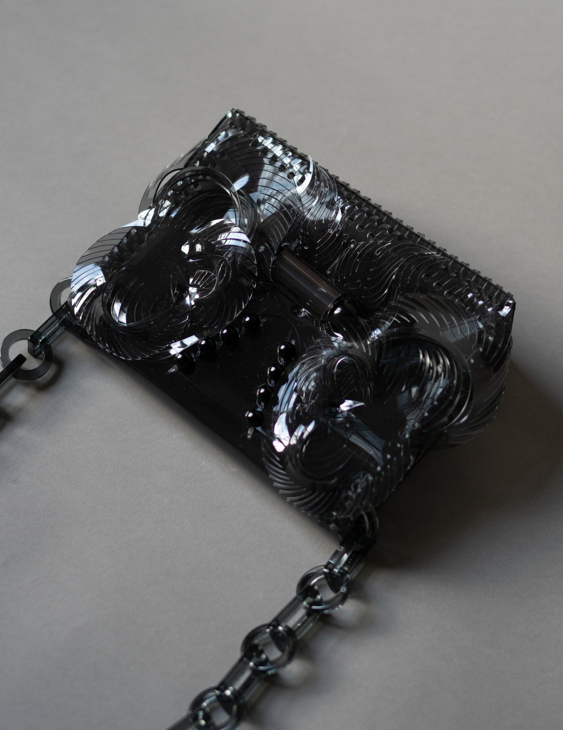 MAME KUROGOUCHI | Transparent Sculptural Mini Chain Bag・Black