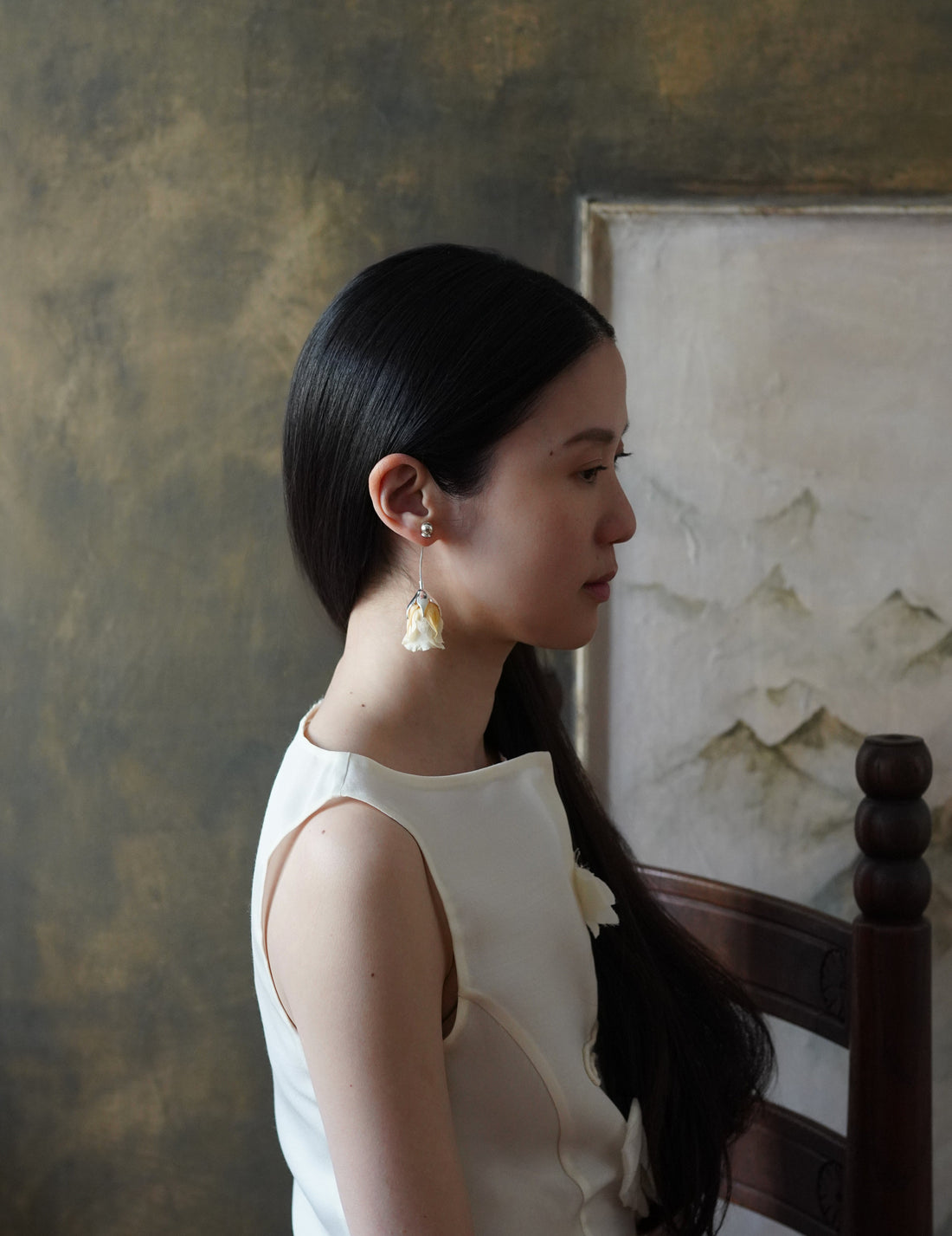 Pale Yellow Rose Earring