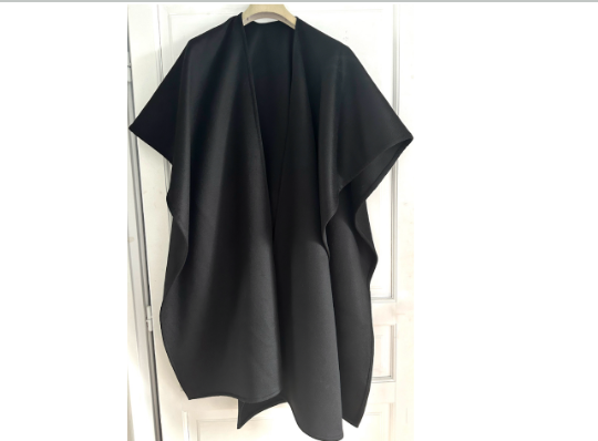 LADAKH CASHMERE CAPE	- Black