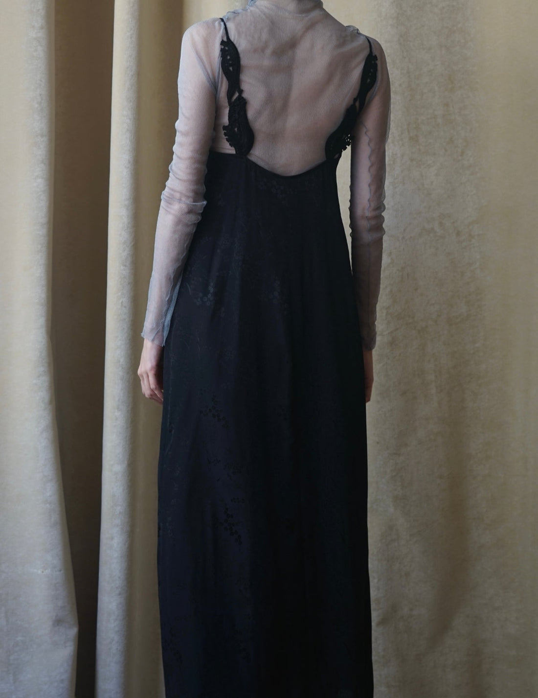 MAME KUROGOUCHI | Floral Jacquard Camisole Dress・Black