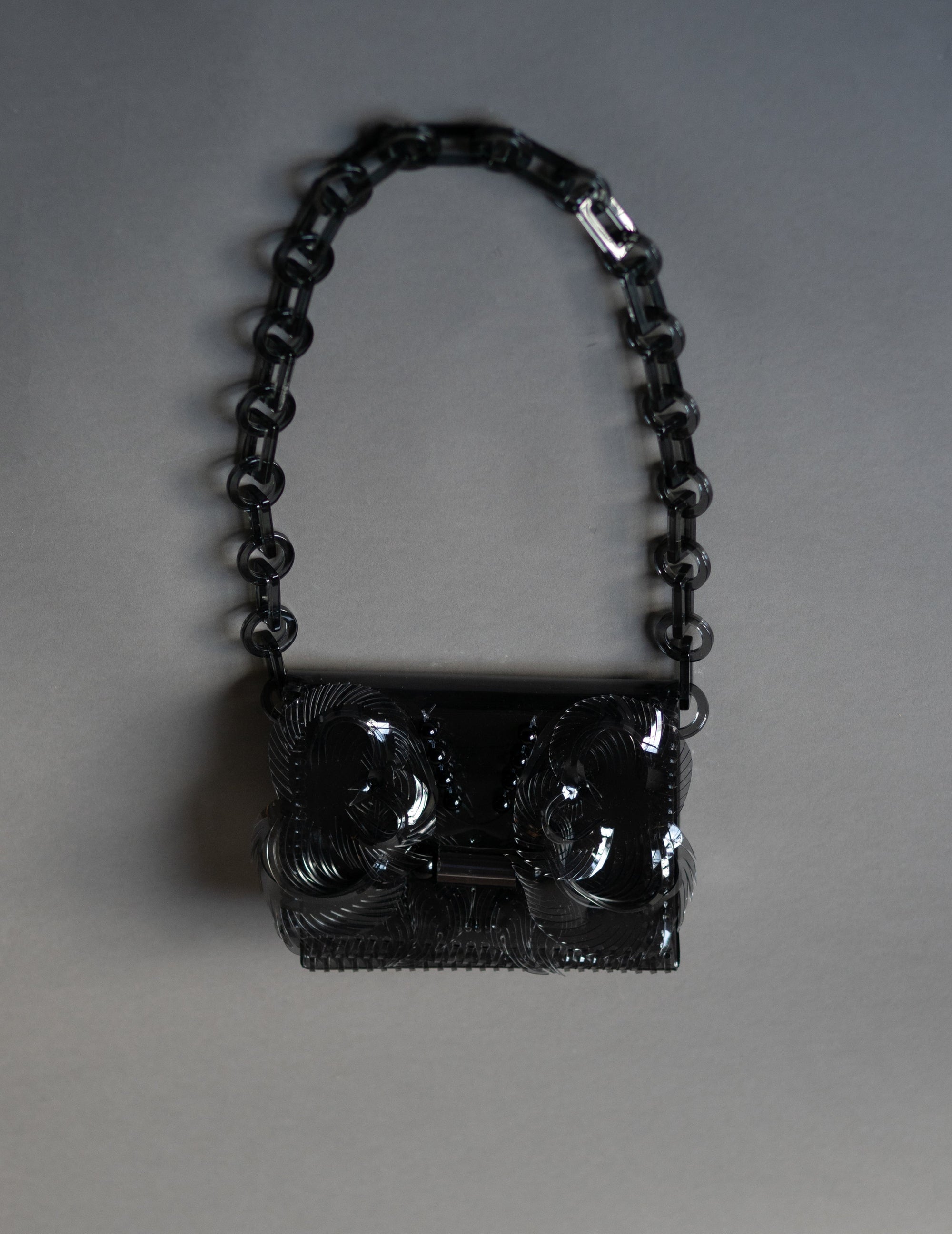 MAME KUROGOUCHI | Transparent Sculptural Mini Chain Bag・Black